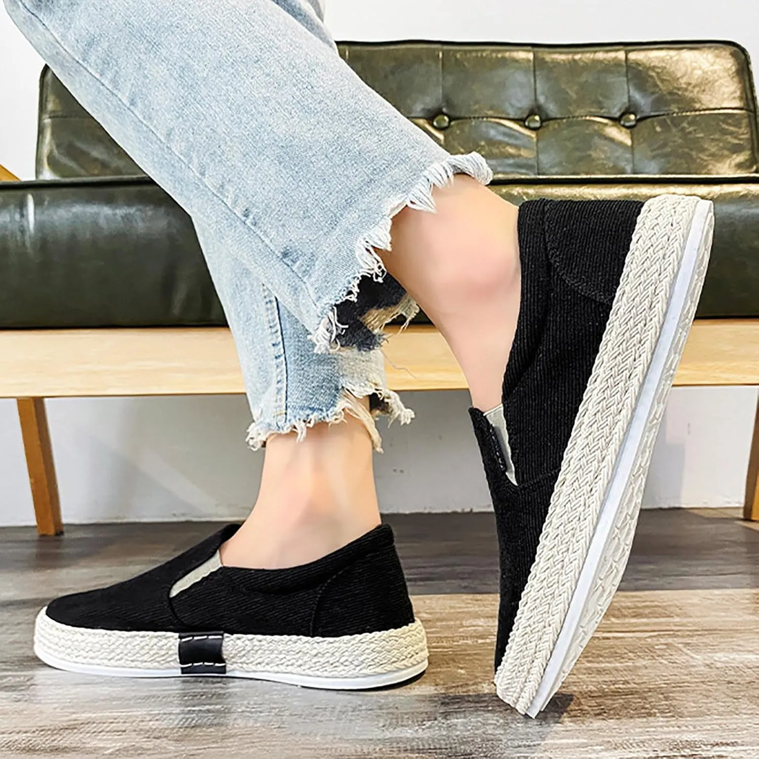 Canvas Men's Shoes Summer Thin Breathable Casual Flat No Laces Linen Casual Mens Leather Shoes