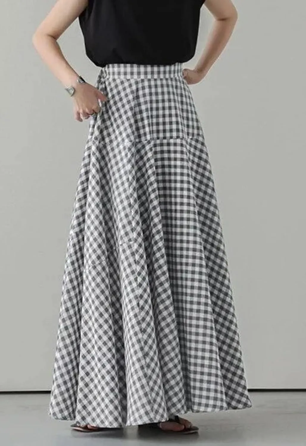 CHARTOU Women Plaid Maxi Skirt Pleated Long Skirt Summer A Line Skirt Flared Elastic High Waisted Flowy Skirt