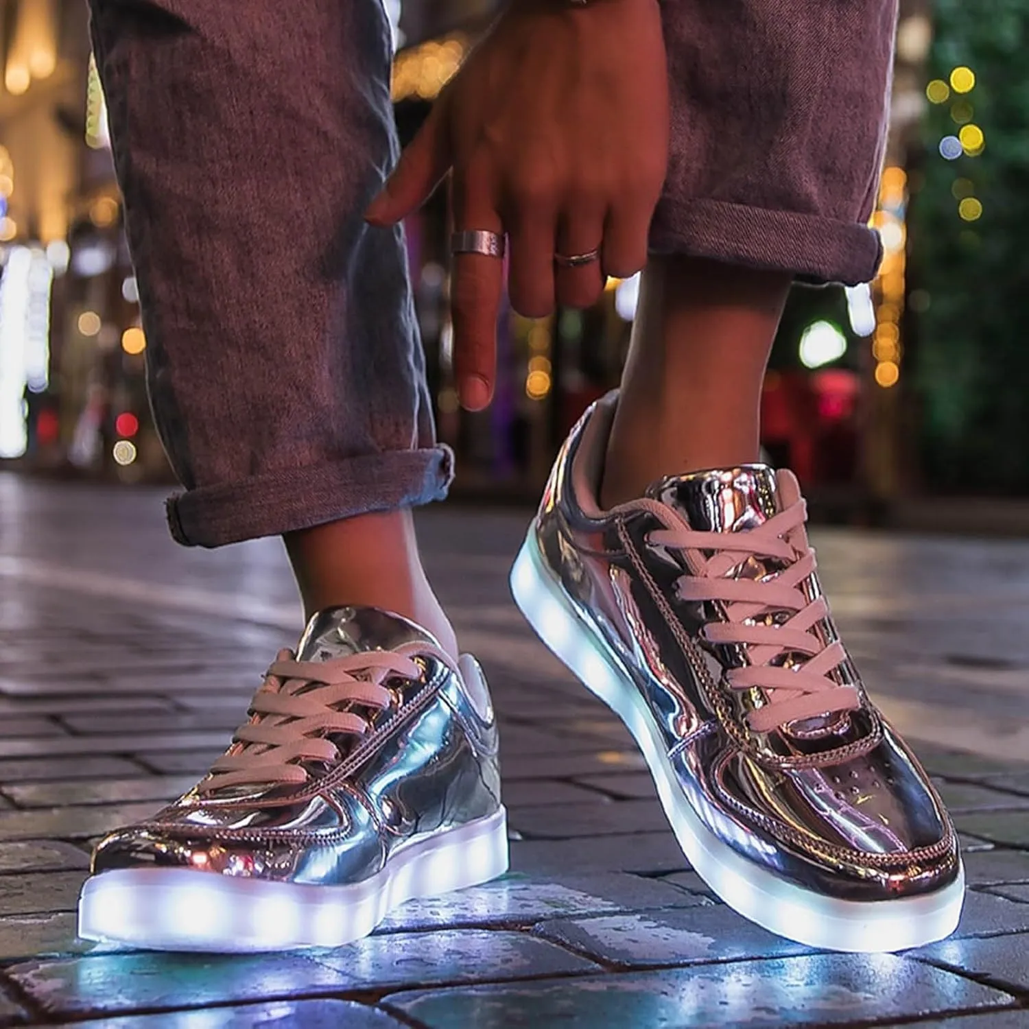 Comfortable Shoes Student Shoes Thick Soled Sports Shoes Fashionable Light Shoes USB Rechargeable Skate Sports