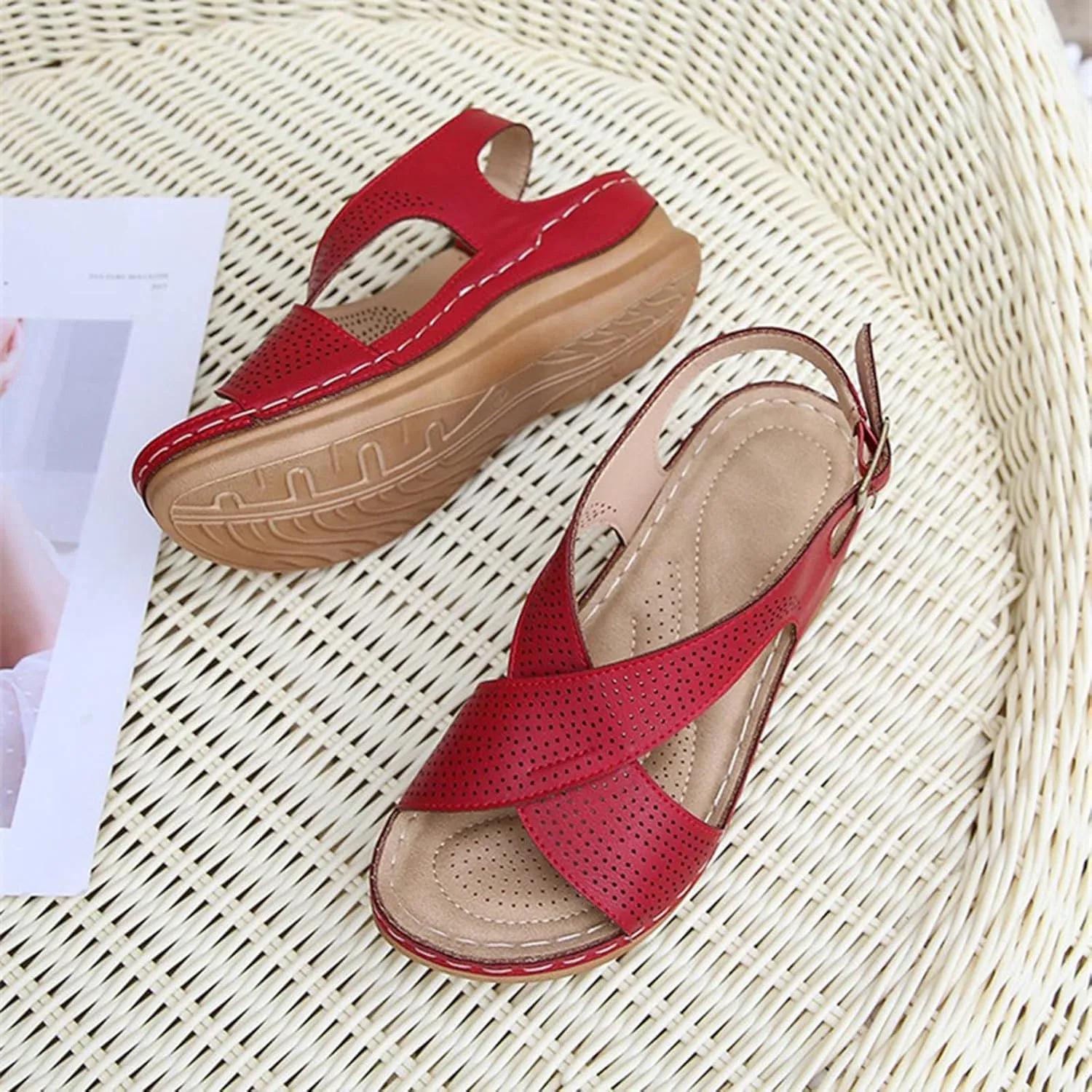Flat Sandals Women's Flat Sandals Ankle Strap Sandals Women Flat Sandals Non Slip on Casual Summer Beach Shoes