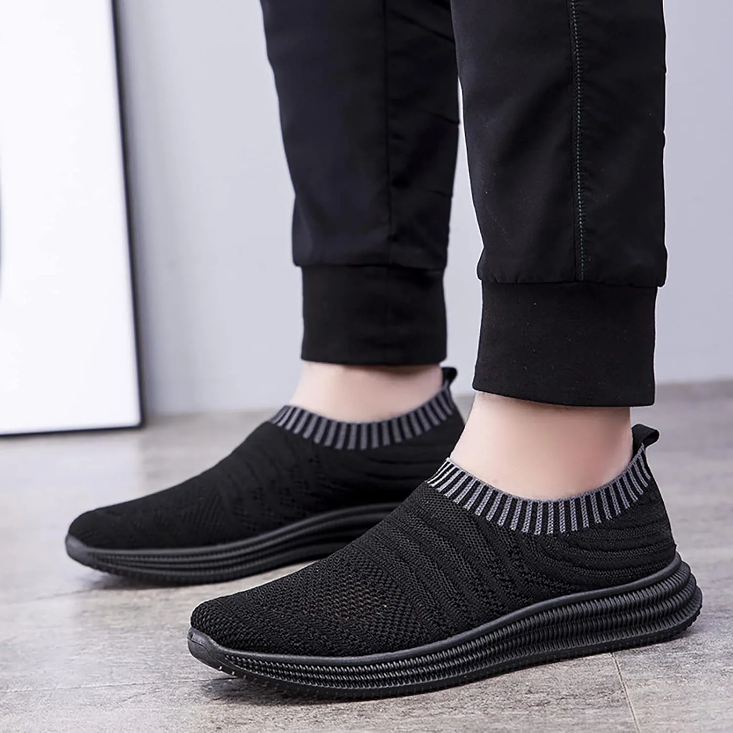 Mens Slip on Shoes Mens Tennis Shoes Slip on Shoe for Men Walking Shoe for Men Breathable Casual Sneaker
