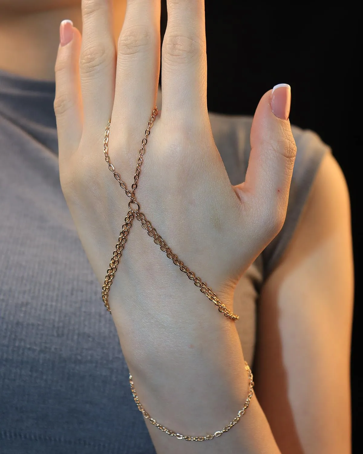 Minimalist Beaded Hand Chain Bracelet for Women trendy Tiny Simple Finger Ring Slave Bracelets Gold Bangle Bracelets Summer Beach Hand Jewelry Gifts