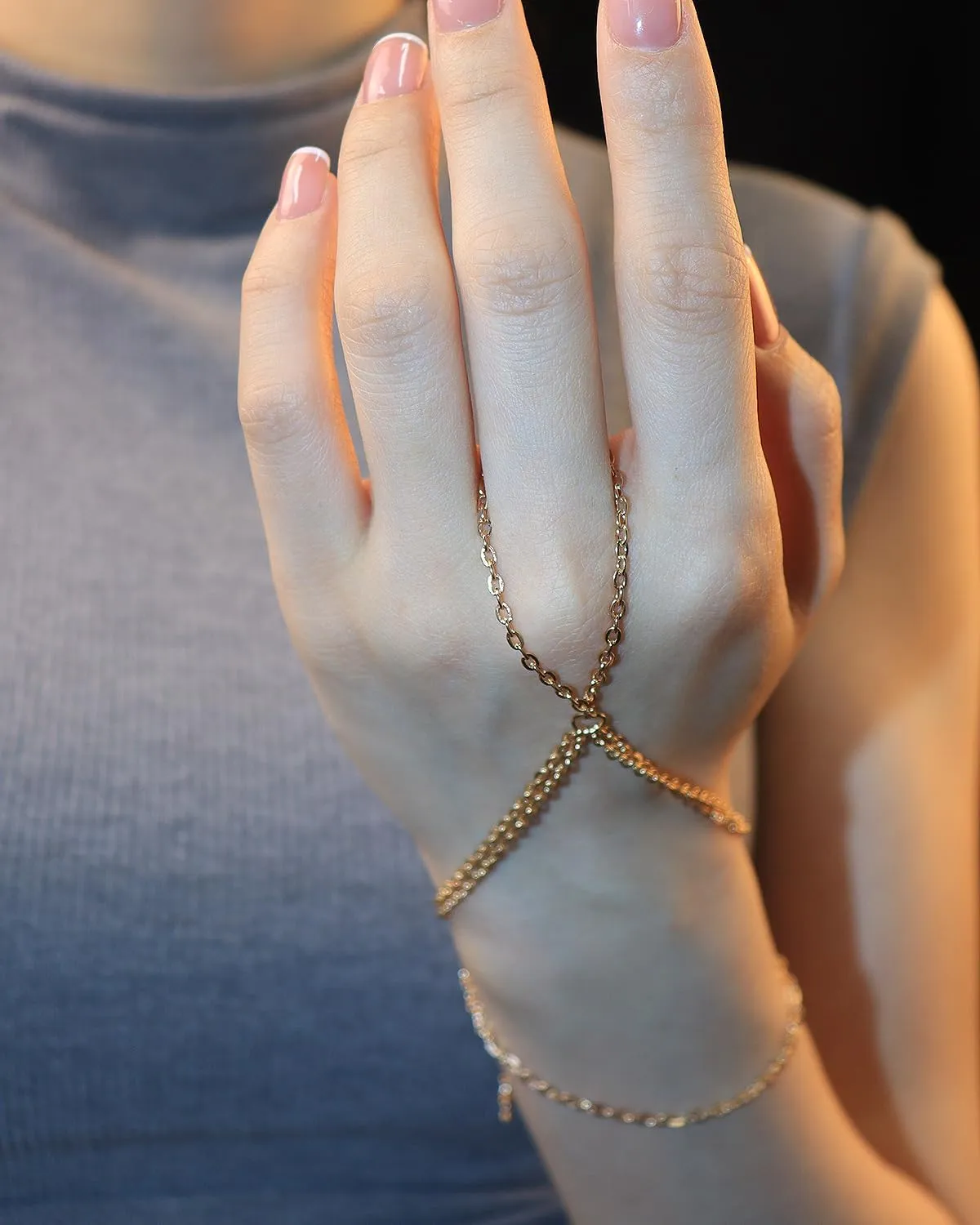 Minimalist Beaded Hand Chain Bracelet for Women trendy Tiny Simple Finger Ring Slave Bracelets Gold Bangle Bracelets Summer Beach Hand Jewelry Gifts