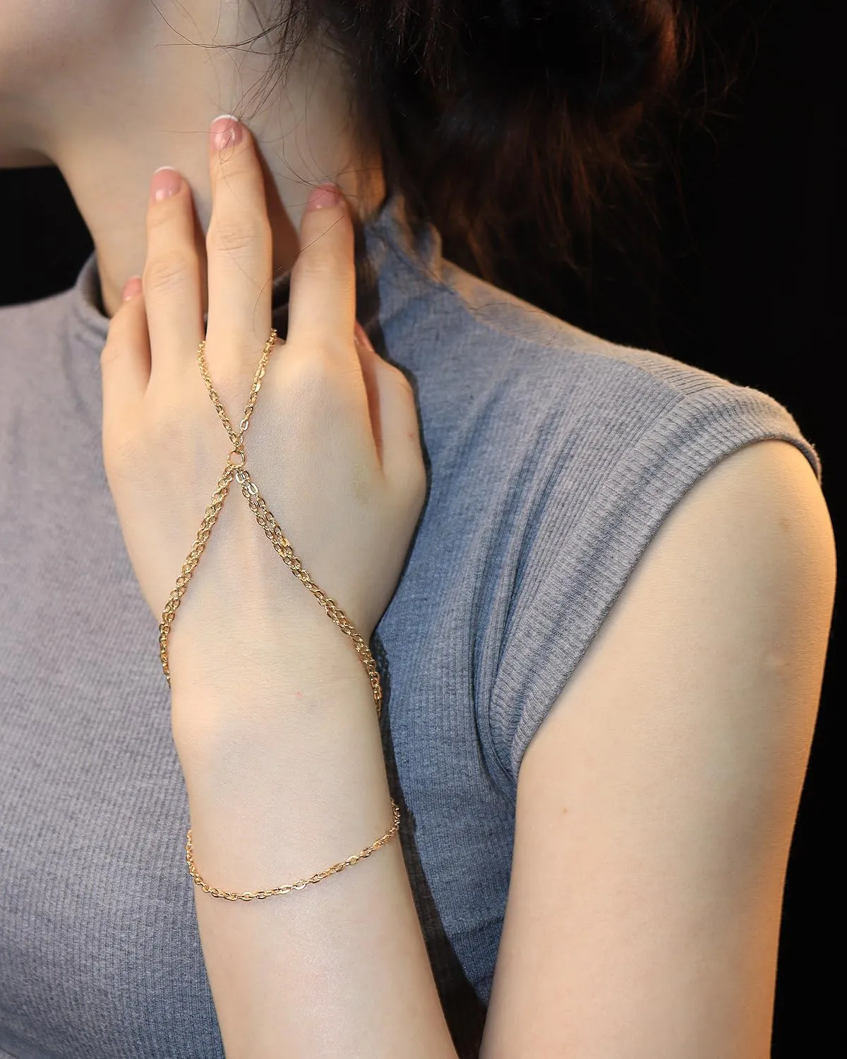 Minimalist Beaded Hand Chain Bracelet for Women trendy Tiny Simple Finger Ring Slave Bracelets Gold Bangle Bracelets Summer Beach Hand Jewelry Gifts