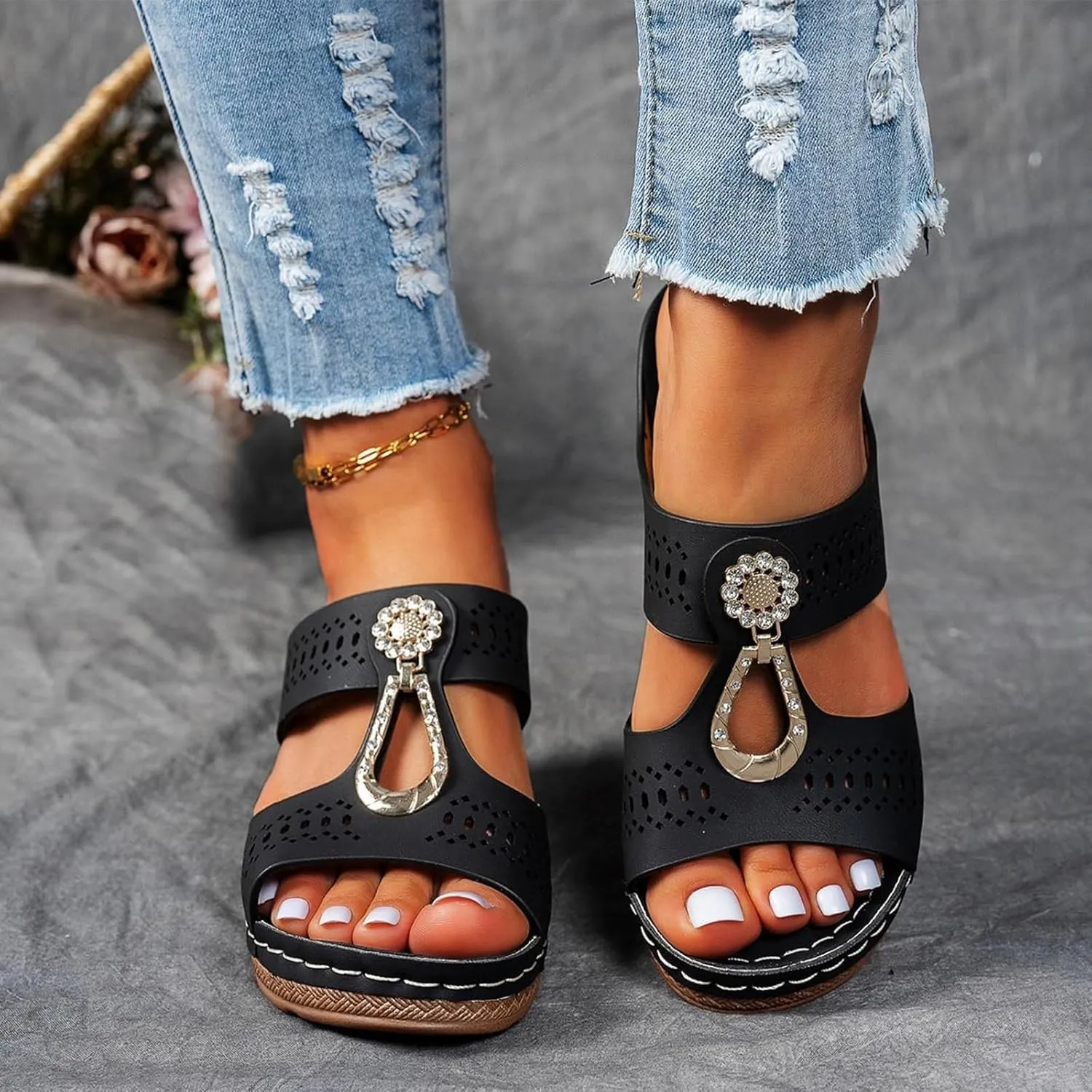 Orthopedic Sandals for Women Chunky Heel Open Toe Slip-On Block Low Heels Chunky Sandals Comfortable Walking Casual Dressy Outdoor Summer Sandal Casual Platform Fashion Wedges Slippers