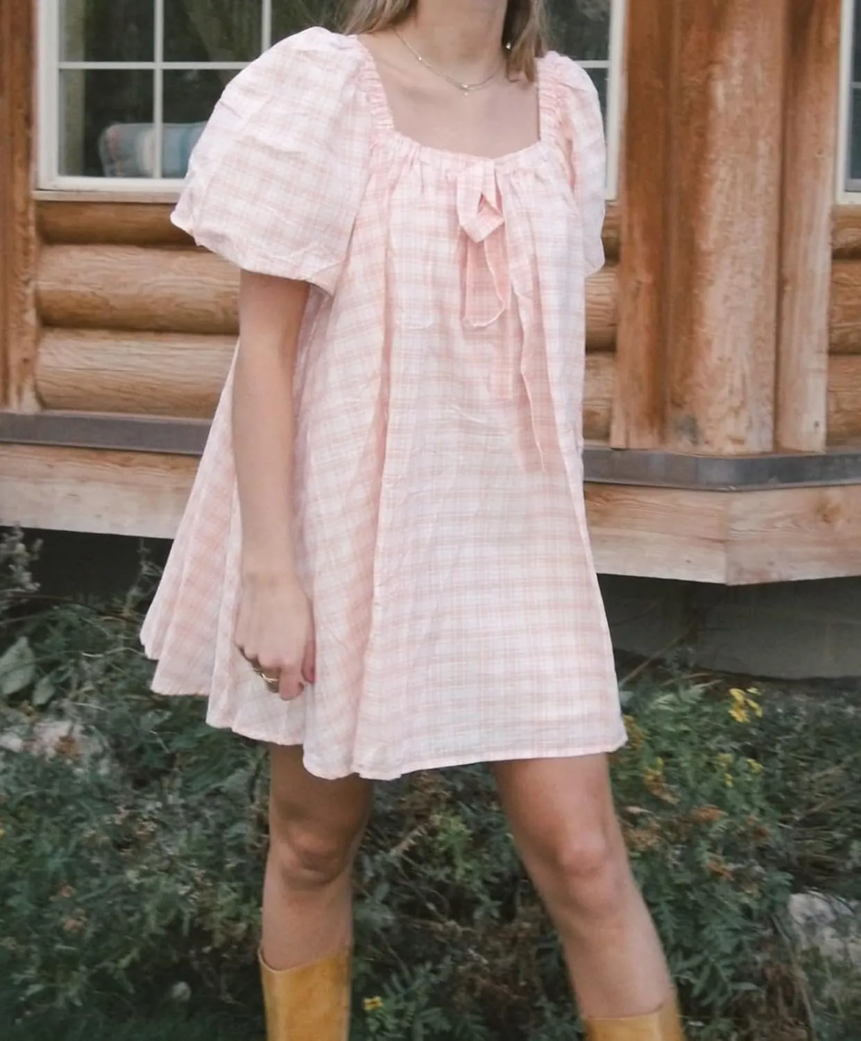Women Puff Short Sleeve Mini Dress V-Neck Casual Flowy Babydoll Dresses A-Line Ruffle Beach Vacation Short Sundress