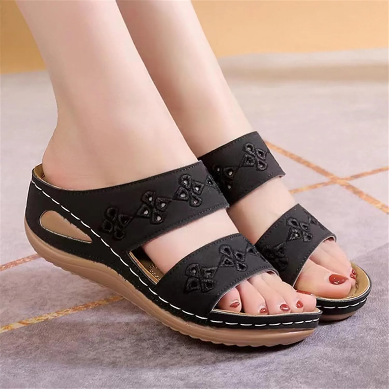 Women's Open Toe Embroidered Crisscross Strap Vamp Comfortable Slide Sandals with Arch Support Orthopedic Slip On Summer Casual Wedge Slippers Flower Hollow Platform Beach Flip Flops