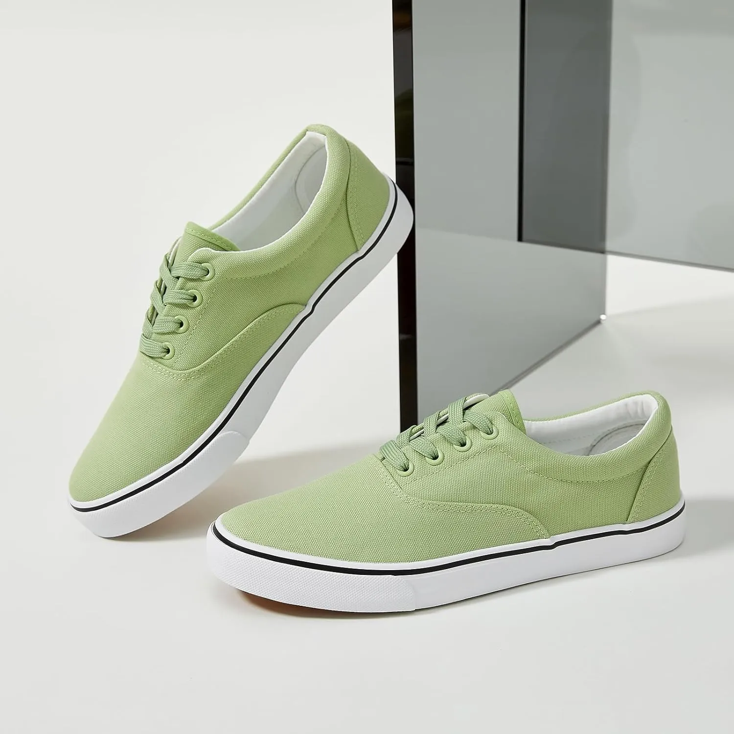 yageyan Mens Low Top Canvas Walking Shoes Lace-up Fashion Sneakers Casual